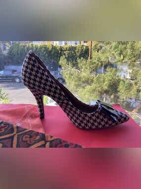 Apt. 9 Houndstooth Pointed Toe High Heel Pump with Bow